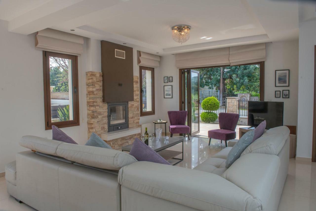 Kallizoni Villa Paphos ภายนอก รูปภาพ