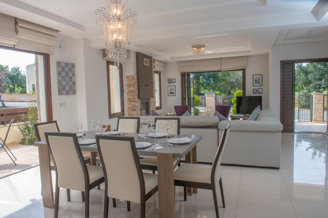 Kallizoni Villa Paphos ภายนอก รูปภาพ